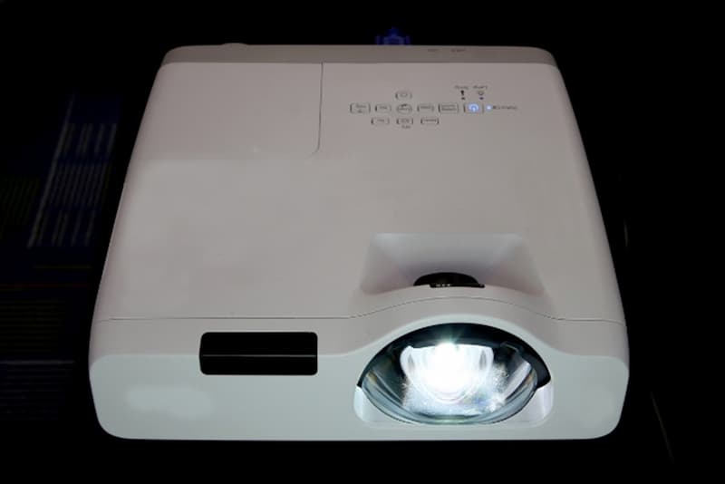 home tv projector